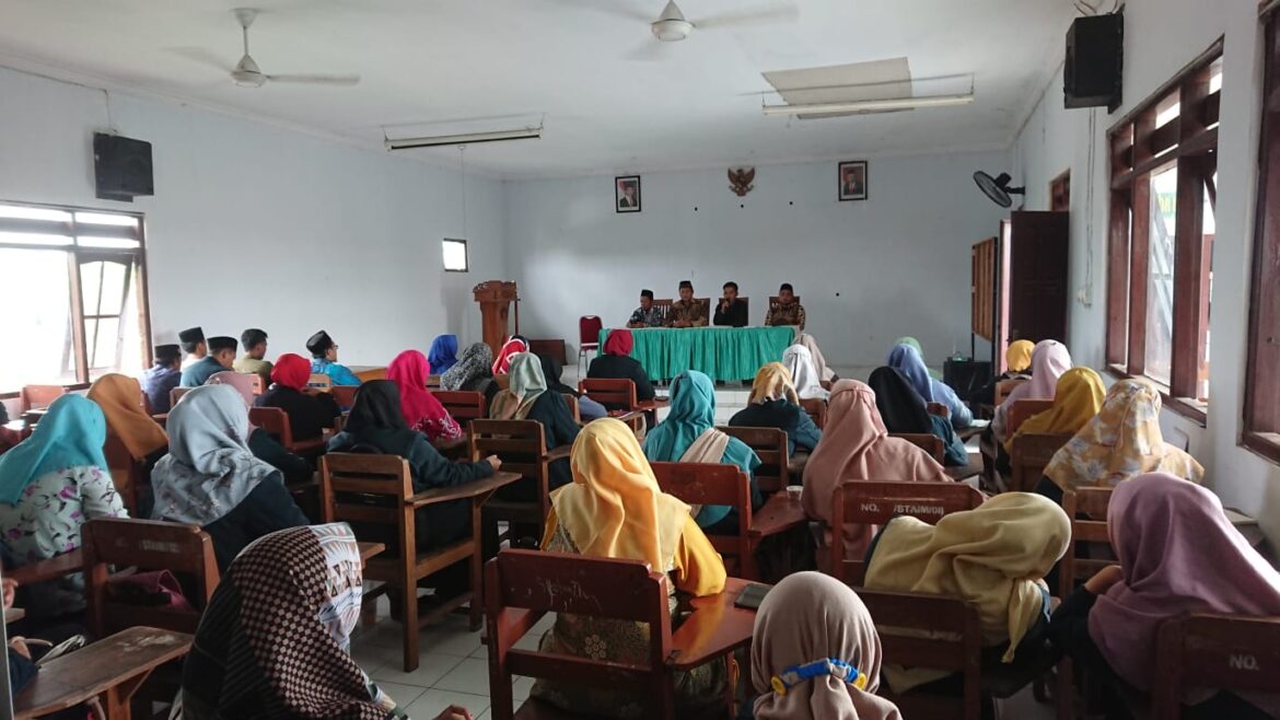 LP2M STAIM Nganjuk adakan Pesiapan PPL dan PKL